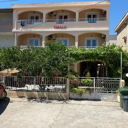 Guest House Andrea-2